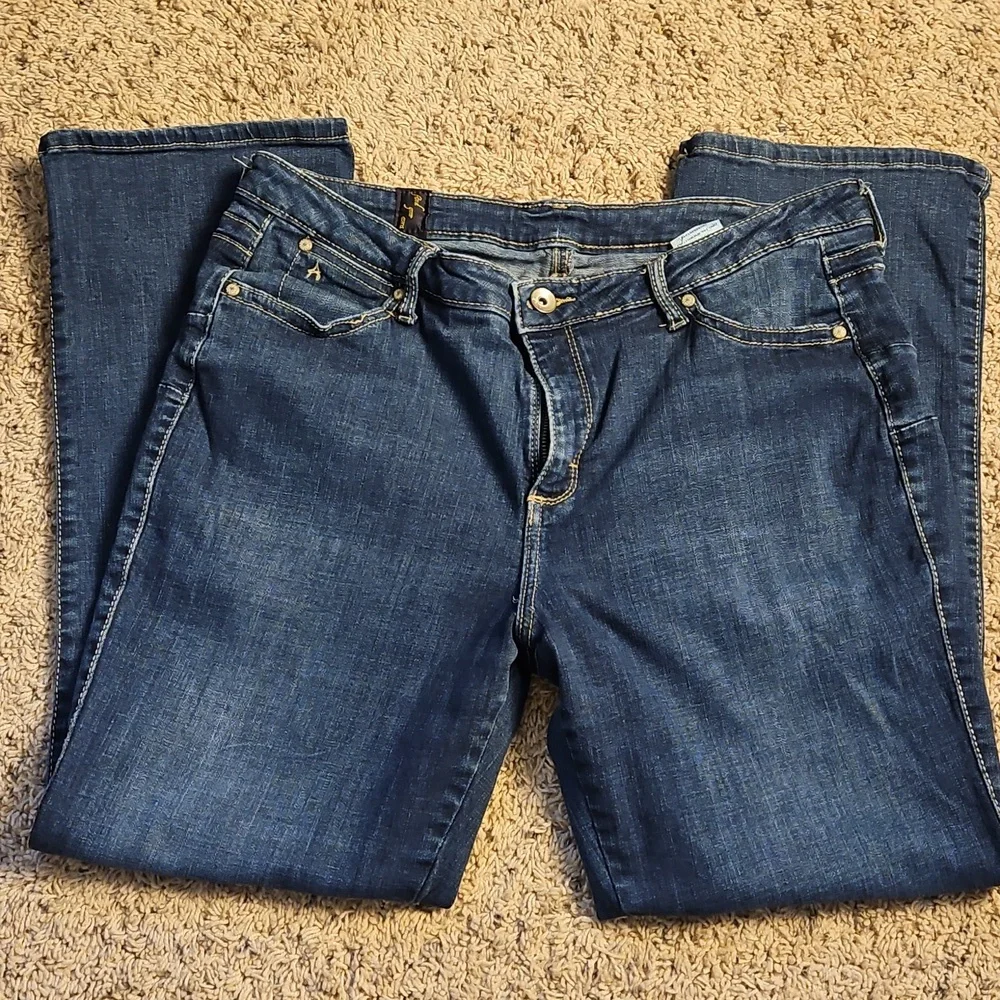 Wrangler Womens Aura Booty Up Boot Cut Jeans 16 Short